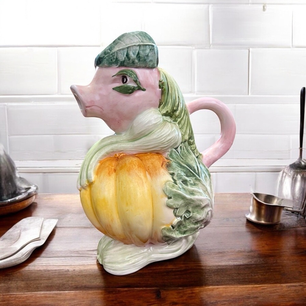 VIETRI Hand Painted 9" Vtg Pumpkin Pig Ceramic Water Jug Pitcher Made In Italy